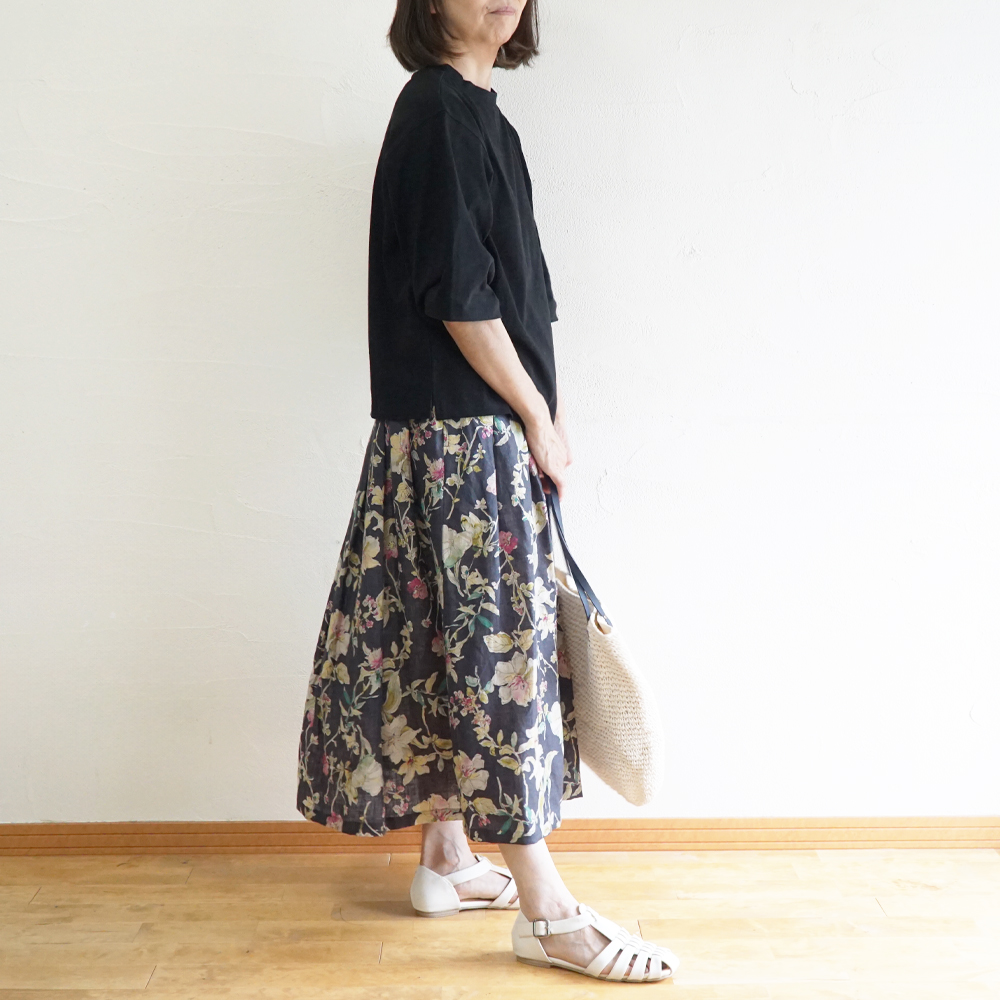 花柄スカート 