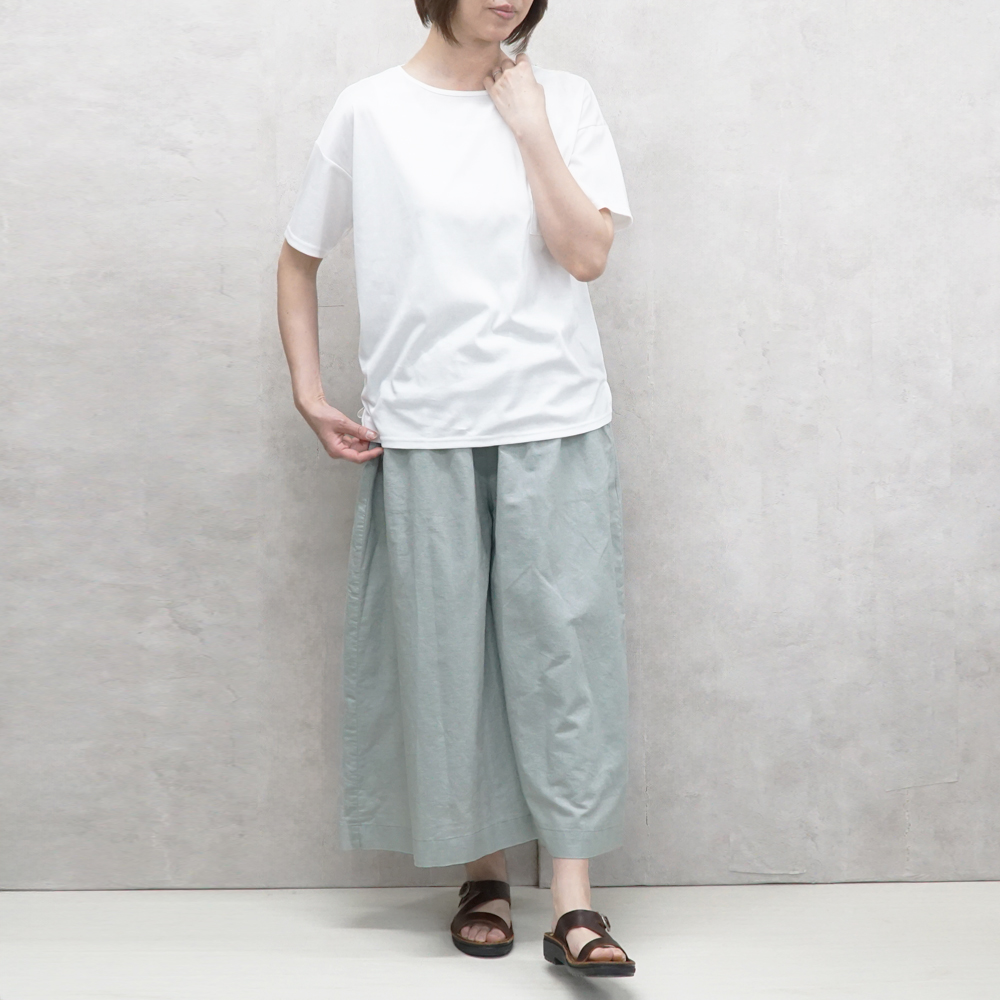ワイドパンツ