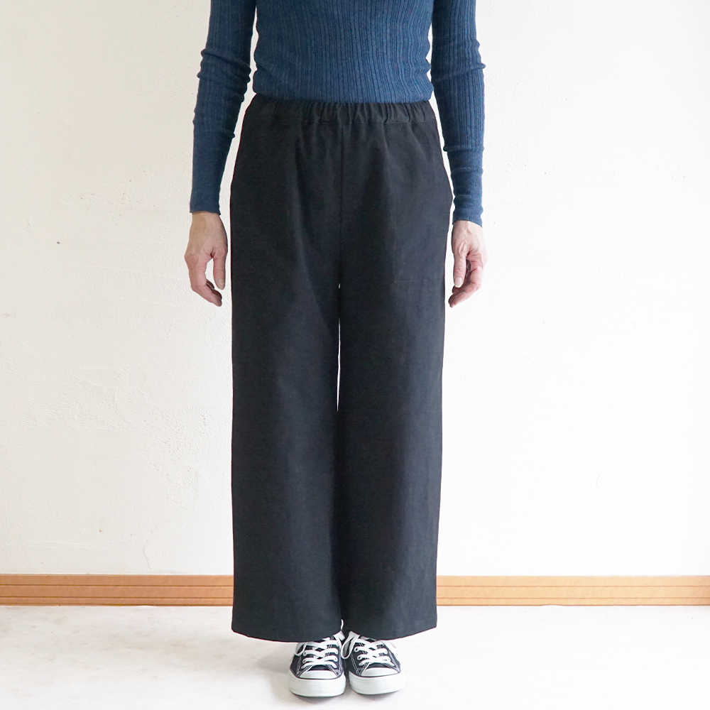 ストレートパンツ 