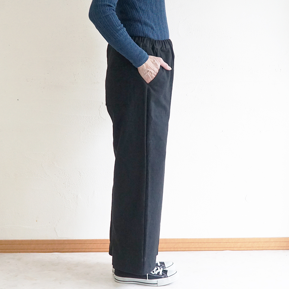 ストレートパンツ 