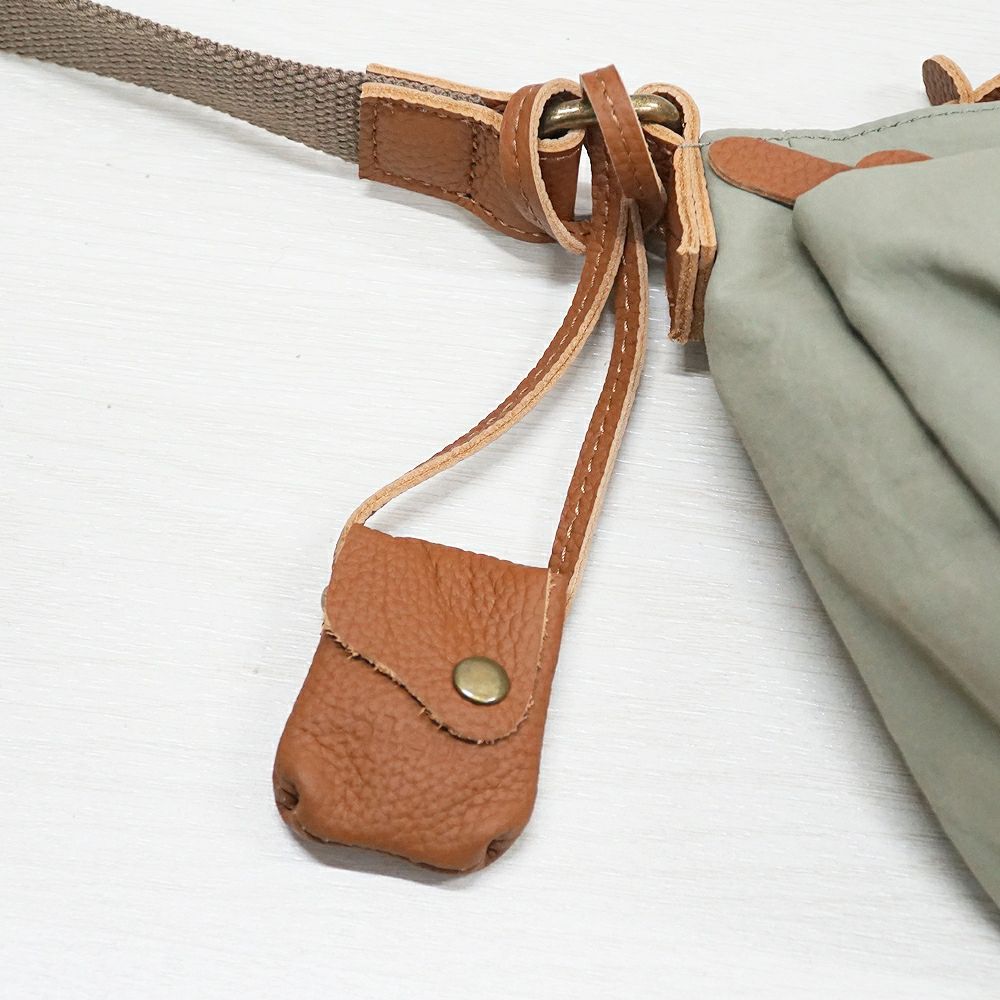 Branch m‘.,ブランチエム,ナチュラル,30代,40代,50代,60代,リネン,ゆったり,トーラ,toleur,ショルダーバッグ,ナイロンバッグ,ドット柄