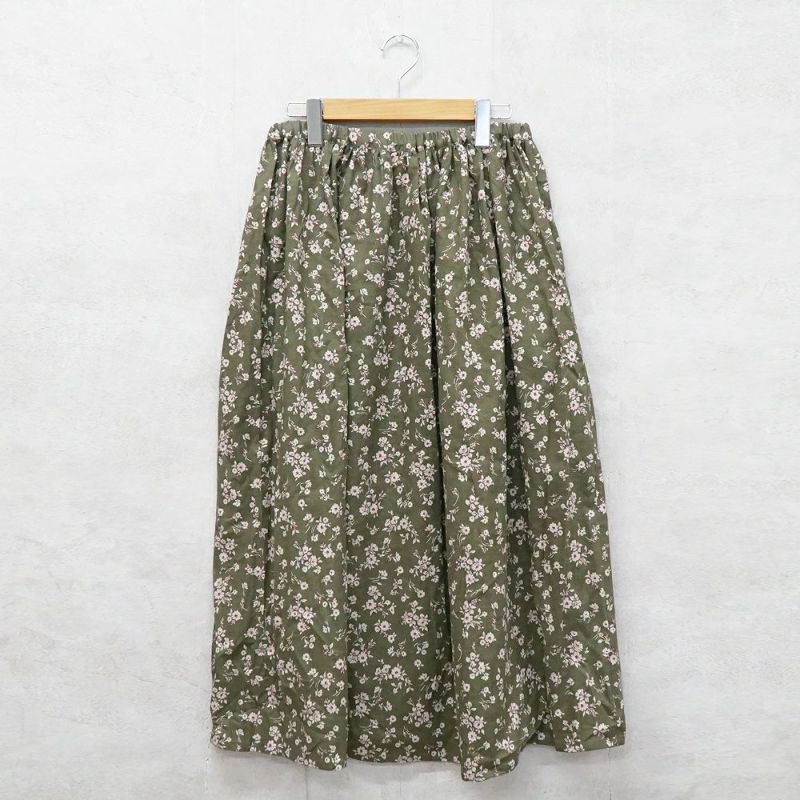 Branch m‘.,ブランチエム,ナチュラル,30代,40代,50代,60代,リネン,ゆったり,コットンリネン,スカート,リネンスカート,コットンリネンスカート,フレアスカート,ギャザースカート,花柄,花柄スカート,