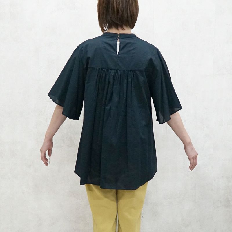 Branch m‘.,ブランチエム,ナチュラル,30代,40代,50代,60代,コットン,ゆったり,綿,ブラウス,コットンブラウス,綿ブラウス,チュニック,チュニックブラウス,ピンタックブラウス,ピンタック,