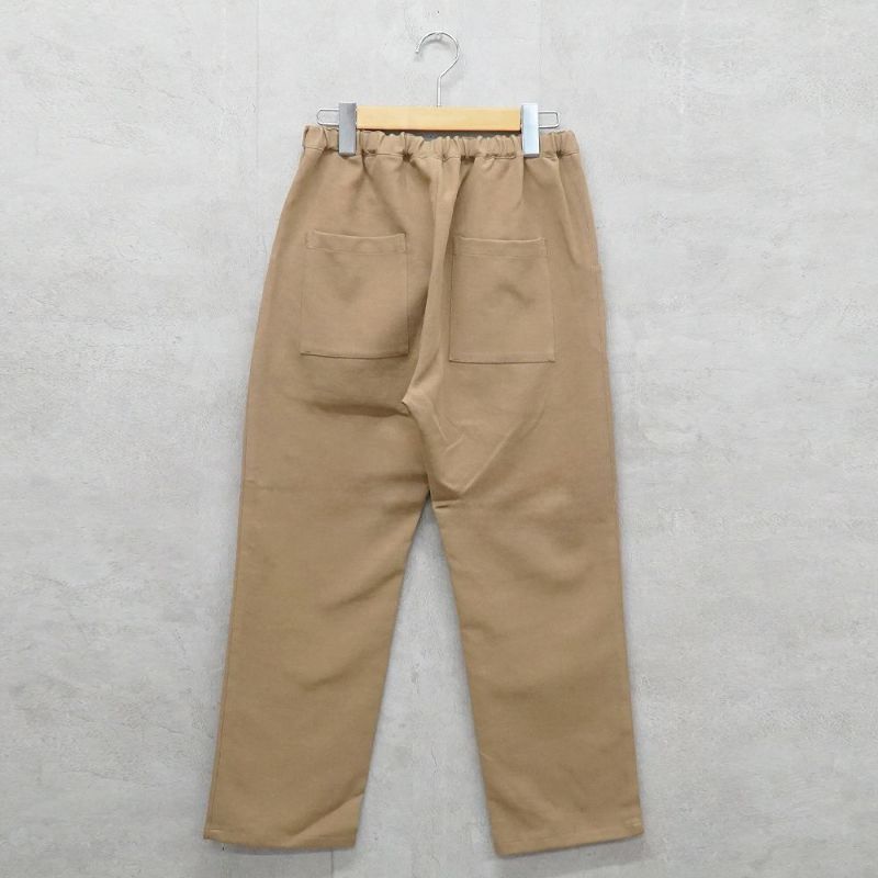 Branch m‘.,ブランチエム,ナチュラル,30代,40代,50代,60代,コットン,ゆったり,綿,コットンパンツ,綿パンツ,ストレートパンツ,ストレッチパンツ,ストレッチ