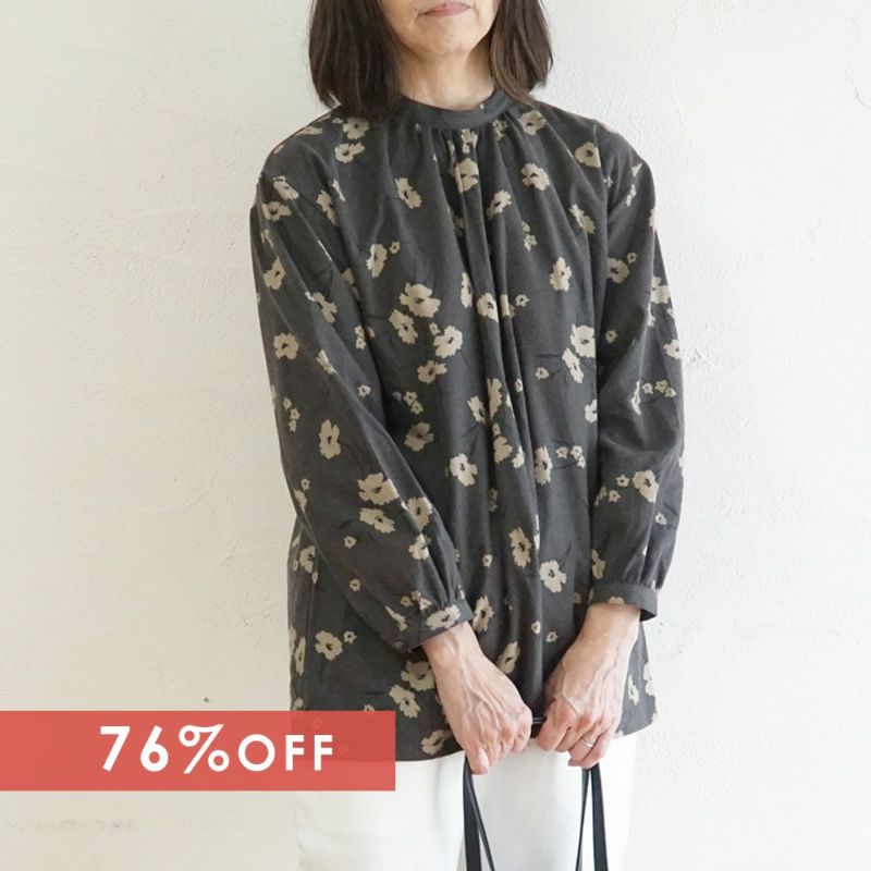 Branch m‘.,ブランチエム,ナチュラル,30代,40代,50代,60代,コットン,ゆったり,綿,ブラウス,プルオーバー,プルオーバーブラウス,綿起毛,起毛ブラウス,起毛,花柄,花柄ブラウス,