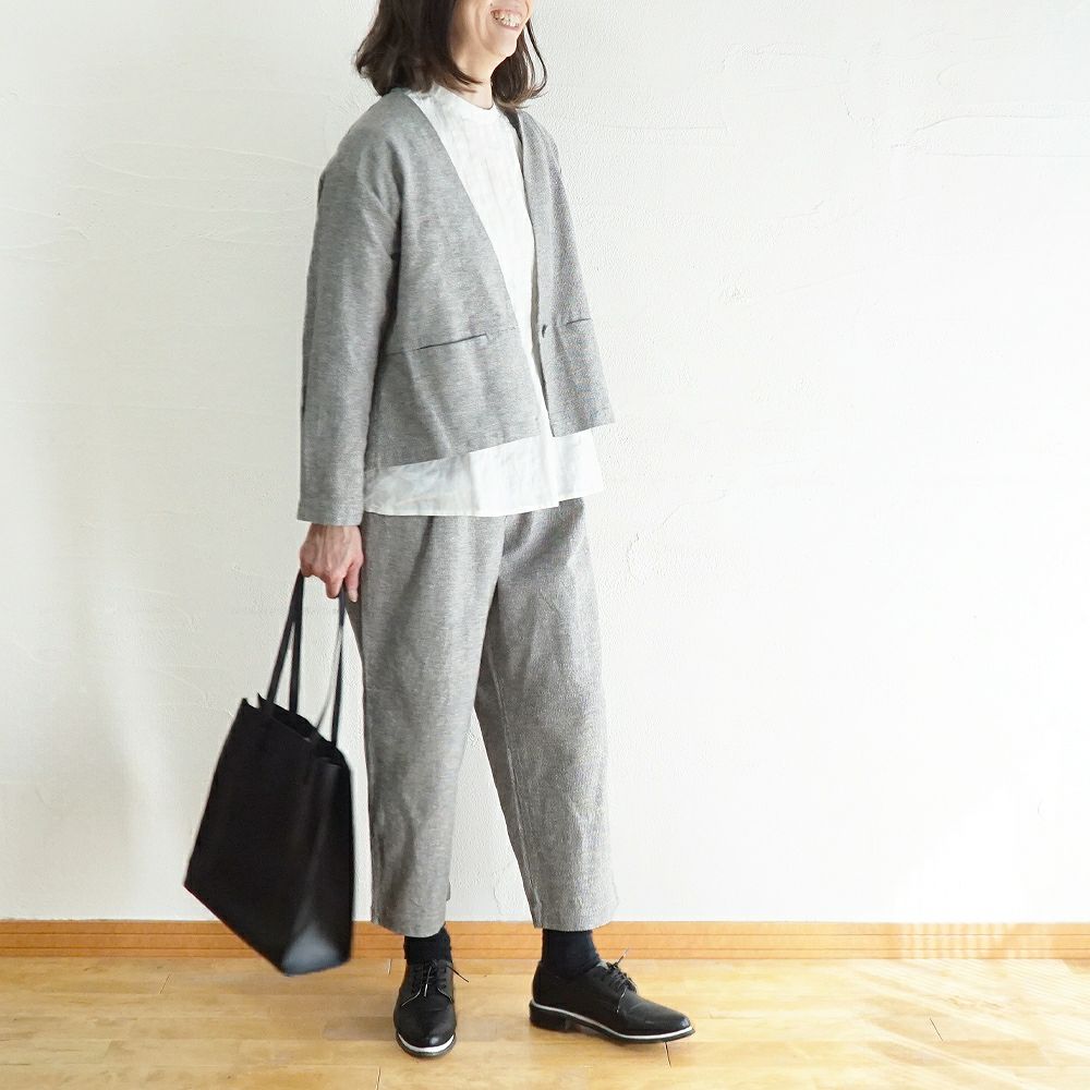 Branch m‘.,ブランチエム,ナチュラル,30代,40代,50代,60代,コットン,ゆったり,綿,ジャケット,ノーカラー,ノーカラージャケット,フォーマル,ハレの日,お出かけ,セットアップ,入学式,卒業式,