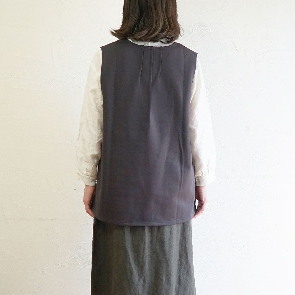 Branch m‘.,ブランチエム,ナチュラル,30代,40代,50代,60代,綿,ゆったり,ベスト,コットン,ベスト,裏毛,裏毛ベスト,重ね着,レイヤード,チュニック,チュニックベスト,