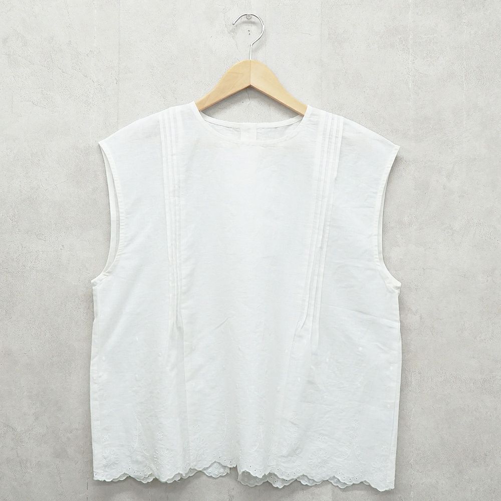 Branch m‘.,ブランチエム,ナチュラル,30代,40代,50代,60代,リネン,ゆったり,麻,ベスト,ブラウス,刺繍,スカラップ刺繡,刺繍ブラウス