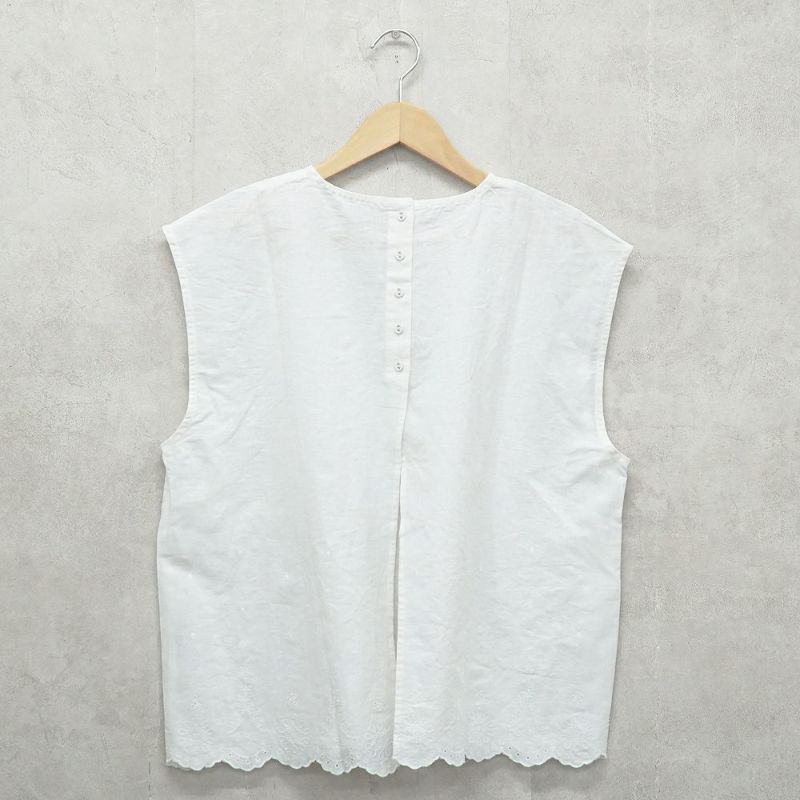 Branch m‘.,ブランチエム,ナチュラル,30代,40代,50代,60代,リネン,ゆったり,麻,ベスト,ブラウス,刺繍,スカラップ刺繡,刺繍ブラウス
