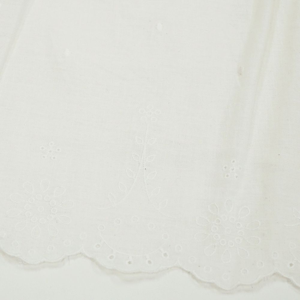 Branch m‘.,ブランチエム,ナチュラル,30代,40代,50代,60代,リネン,ゆったり,麻,ベスト,ブラウス,刺繍,スカラップ刺繡,刺繍ブラウス