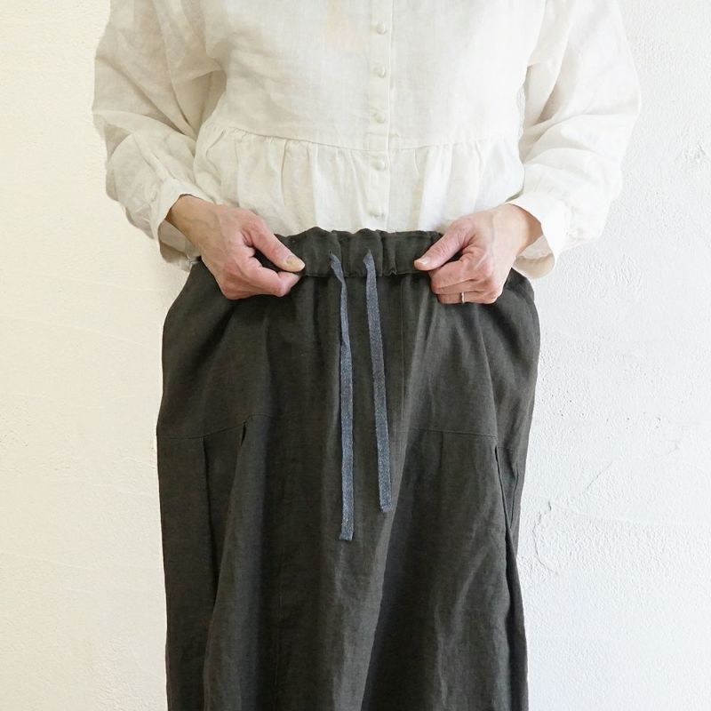 Branch m‘.,ブランチエム,ナチュラル,30代,40代,50代,60代,リネン,ゆったり,スカート,リネンスカート,切り替え,切り替えタック,タックスカート