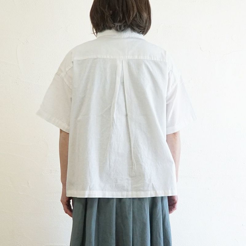 Branch m‘.,ブランチエム,ナチュラル,30代,40代,50代,60代,リネン,ゆったり,コットンリネン,コットン,綿麻,シャツ,ブラウス,半袖シャツ,半袖ブラウス,５分袖,５分袖ブラウス,５分袖シャツ,シャツブラウスリネンシャツ,リネンブラウス,