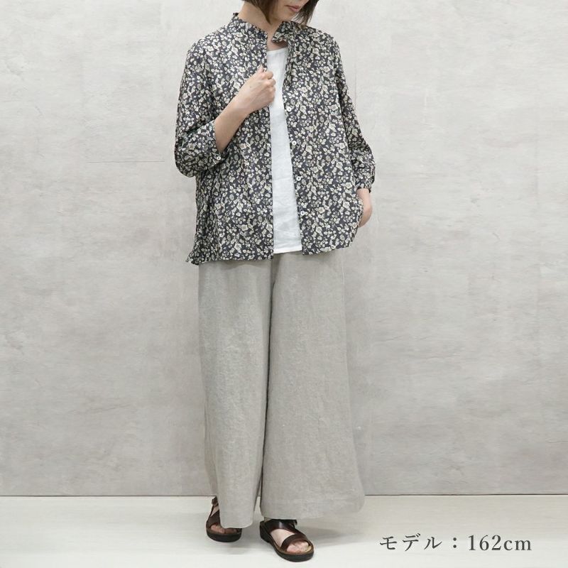 Branch m‘.,ブランチエム,ナチュラル,30代,40代,50代,60代,コットン,ゆったり,綿,blouse,ブラウス,綿ブラウス,コットンブラウス,綿ローン,花柄,花柄ブラウス,バンドカラーブラウス,バンドカラー,スタンドカラー,スタンドカラーブラウス