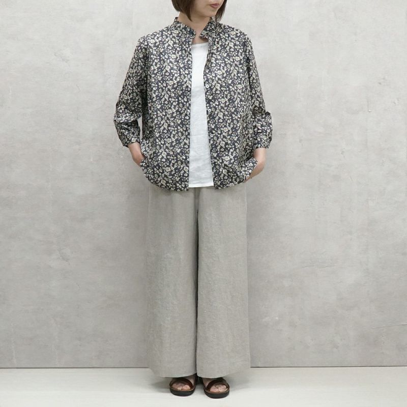 Branch m‘.,ブランチエム,ナチュラル,30代,40代,50代,60代,コットン,ゆったり,綿,blouse,ブラウス,綿ブラウス,コットンブラウス,綿ローン,花柄,花柄ブラウス,バンドカラーブラウス,バンドカラー,スタンドカラー,スタンドカラーブラウス