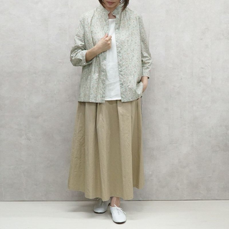 Branch m‘.,ブランチエム,ナチュラル,30代,40代,50代,60代,コットン,ゆったり,綿,blouse,ブラウス,綿ブラウス,コットンブラウス,綿ローン,花柄,花柄ブラウス,バンドカラーブラウス,バンドカラー,スタンドカラー,スタンドカラーブラウス