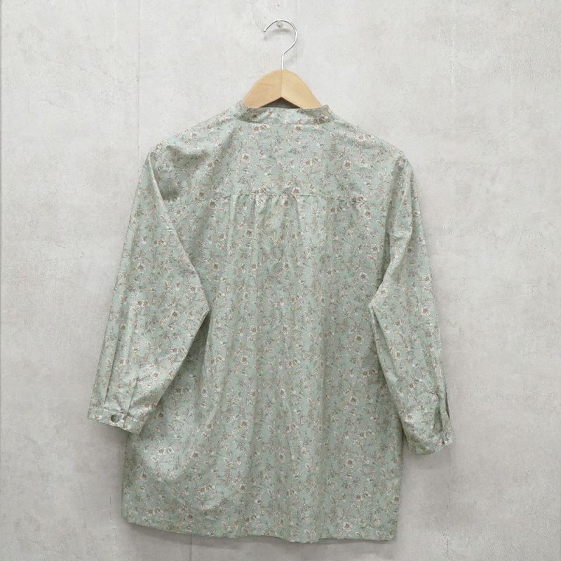 Branch m‘.,ブランチエム,ナチュラル,30代,40代,50代,60代,コットン,ゆったり,綿,blouse,ブラウス,綿ブラウス,コットンブラウス,綿ローン,花柄,花柄ブラウス,バンドカラーブラウス,バンドカラー,スタンドカラー,スタンドカラーブラウス