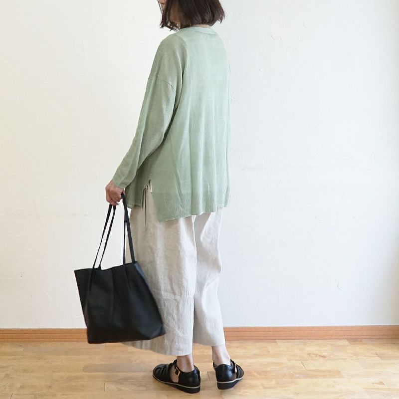 Branch m‘.,ブランチエム,ナチュラル,30代,40代,50代,60代,ゆったり,リネン,knit,ニット,リネンニット,カーディガン,ニットカーディガン,Vネック,Vネックカーディガン