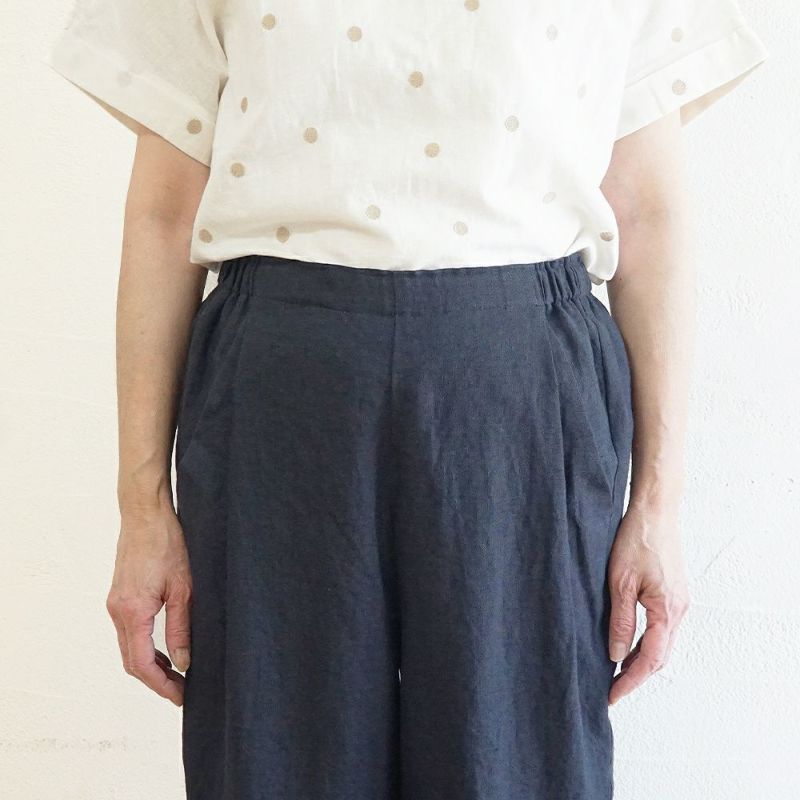 Branch m‘.,ブランチエム,ナチュラル,30代,40代,50代,60代,リネン,ゆったり,パンツ,リネンパンツ,テーパードパンツ,テーパード,タックテーパードパンツ,タックパンツ
