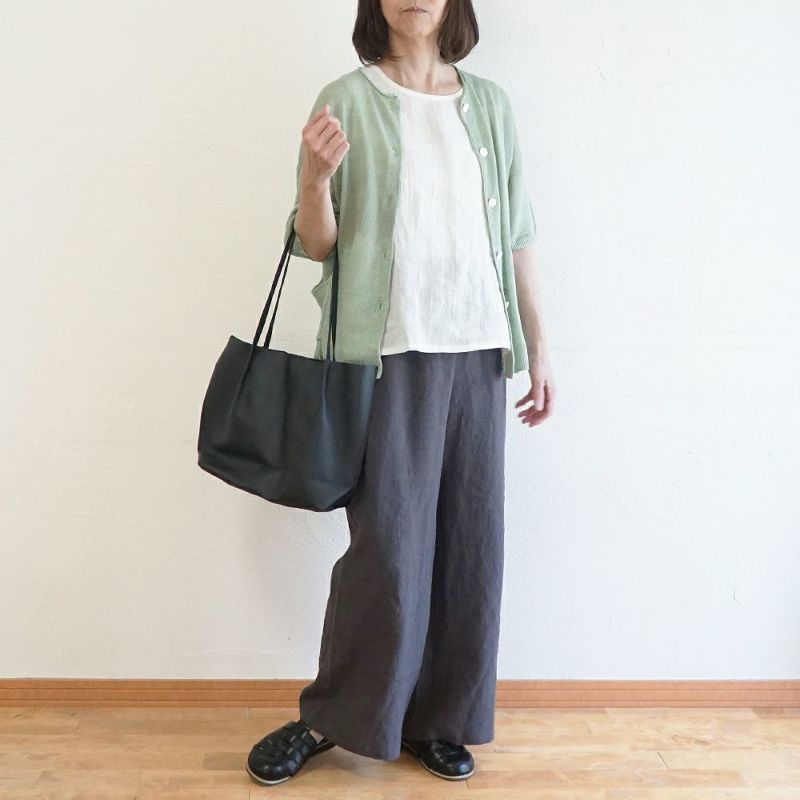 Branch m‘.,ブランチエム,ナチュラル,30代,40代,50代,60代,リネン,ゆったり,パンツ,リネンパンツ,テーパードパンツ,テーパード,タックテーパードパンツ,タックパンツ