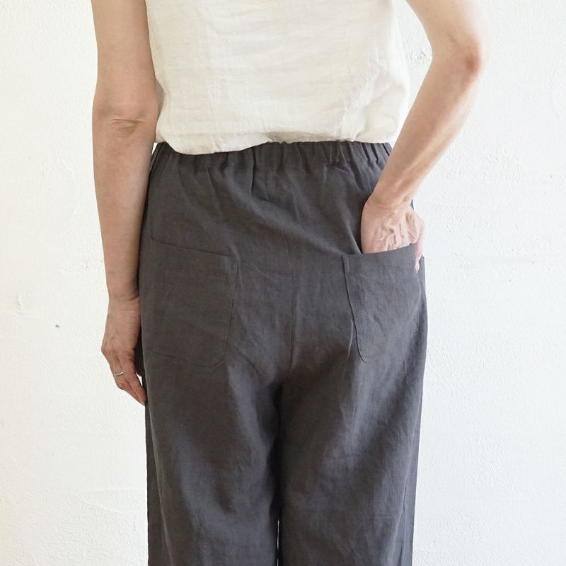 Branch m‘.,ブランチエム,ナチュラル,30代,40代,50代,60代,リネン,ゆったり,パンツ,リネンパンツ,テーパードパンツ,テーパード,タックテーパードパンツ,タックパンツ