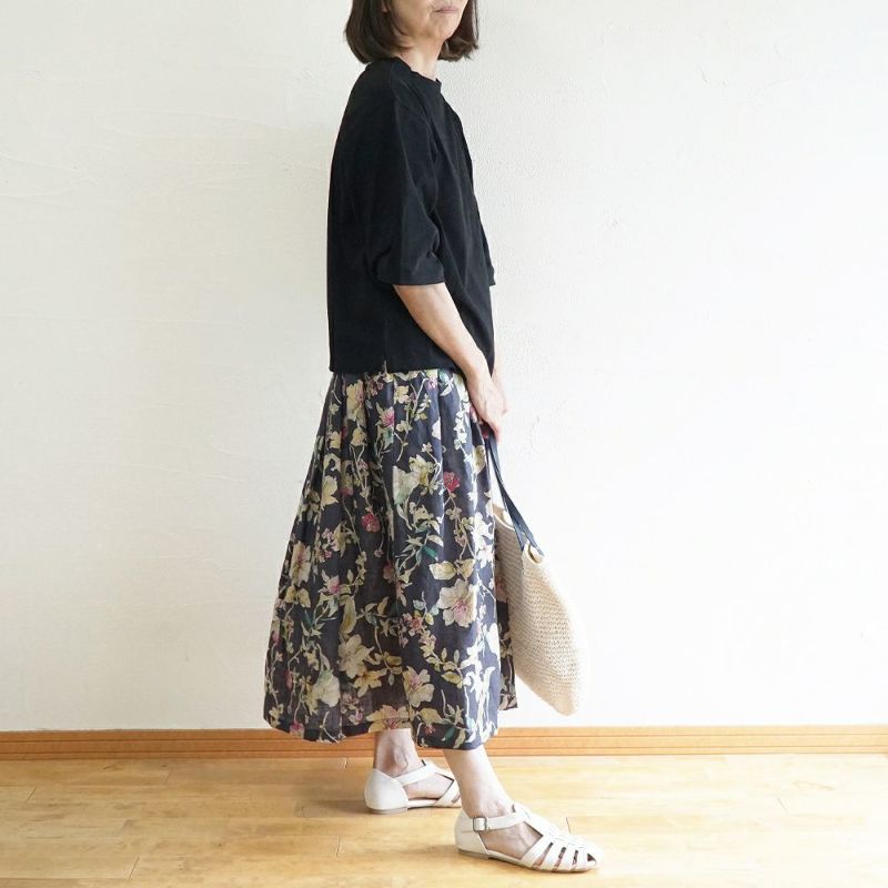 Branch m‘.,ブランチエム,ナチュラル,30代,40代,50代,60代,リネン,ゆったり,スカート,リネンスカート,花柄,花柄スカート,タックスカート,skirt