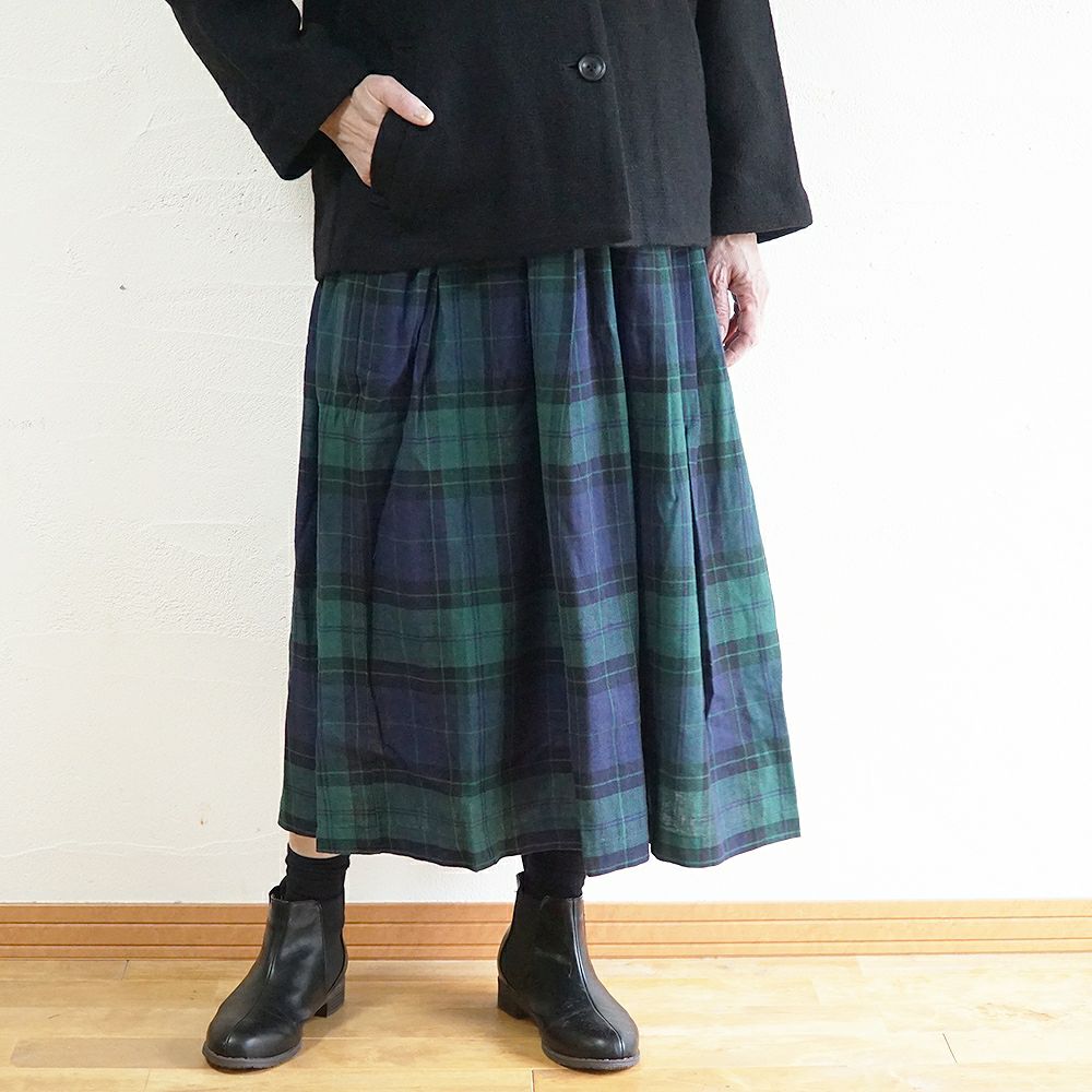Branch m‘.,ブランチエム,ナチュラル,30代,40代,50代,60代,コットン,ゆったり,リネン,コットンリネン,スカート,タックスカート,ブラックウォッチ,ブラックウォッチスカート,チェックスカート,チェック柄,チェック