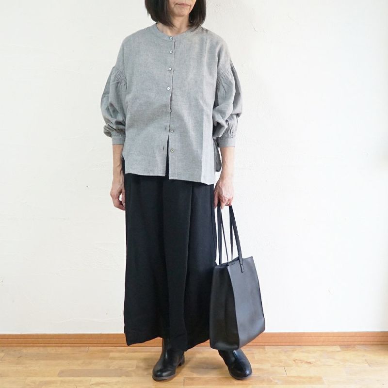 Branch m‘.,ブランチエム,ナチュラル,30代,40代,50代,60代,コットン,ゆったり,blouse,ブラウス,綿ブラウス,起毛ブラウス,シャーリング,シャーリングブラウス,バンドカラー,バンドカラーブラウス,スタンドカラー,スタンドカラーブラウス,羽織,羽織ブラウス