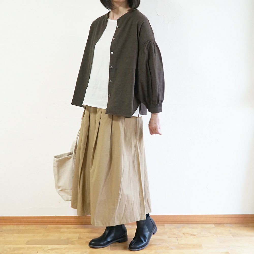 Branch m‘.,ブランチエム,ナチュラル,30代,40代,50代,60代,コットン,ゆったり,blouse,ブラウス,綿ブラウス,起毛ブラウス,シャーリング,シャーリングブラウス,バンドカラー,バンドカラーブラウス,スタンドカラー,スタンドカラーブラウス,羽織,羽織ブラウス