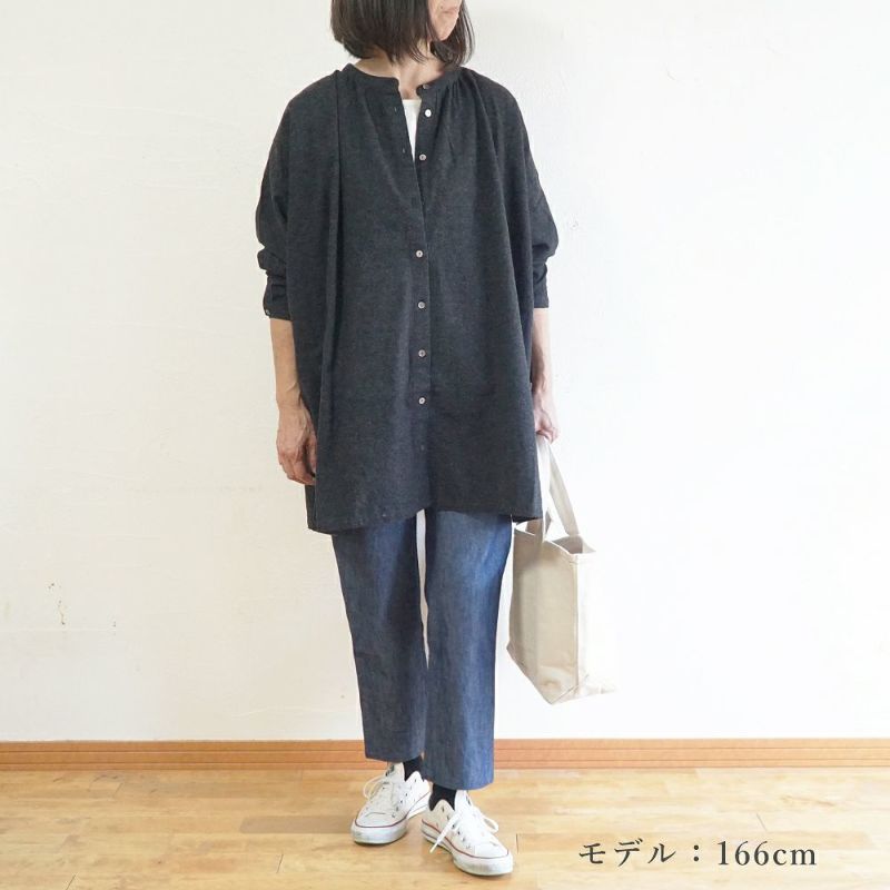 Branch m‘.,ブランチエム,ナチュラル,30代,40代,50代,60代,コットン,ゆったり,blouse,ブラウス,綿ブラウス,綿ウール,コットンウール,チュニック,ギャザーチュニック,羽織チュニック,ライトアウター,カーディガン,チュニックブラウス 