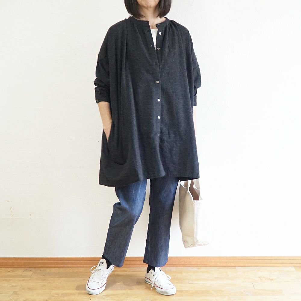 Branch m‘.,ブランチエム,ナチュラル,30代,40代,50代,60代,コットン,ゆったり,blouse,ブラウス,綿ブラウス,綿ウール,コットンウール,チュニック,ギャザーチュニック,羽織チュニック,ライトアウター,カーディガン,チュニックブラウス 