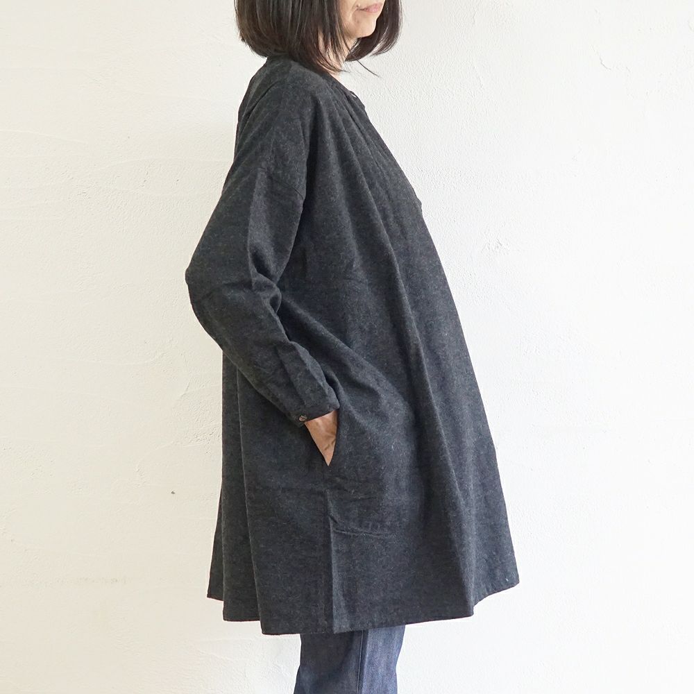 Branch m‘.,ブランチエム,ナチュラル,30代,40代,50代,60代,コットン,ゆったり,blouse,ブラウス,綿ブラウス,綿ウール,コットンウール,チュニック,ギャザーチュニック,羽織チュニック,ライトアウター,カーディガン,チュニックブラウス 