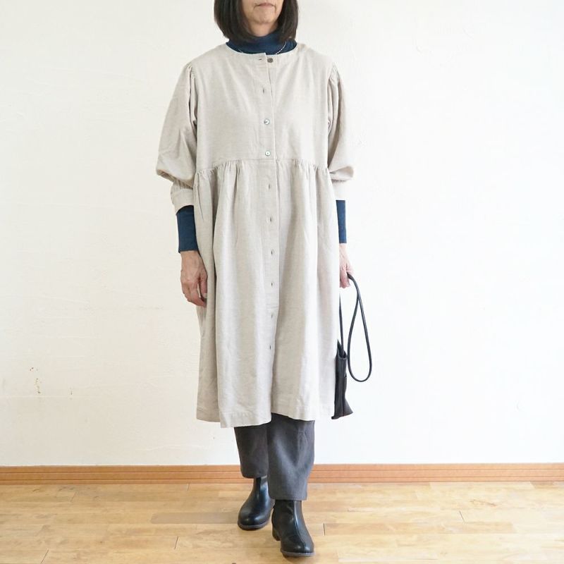 Branch m‘.,ブランチエム,ナチュラル,30代,40代,50代,60代,コットン,ゆったり,blouse,ブラウス,綿ブラウス,綿ウール,コットンウール,ワンピース,ギャザーワンピース,羽織ワンピース,ライトアウター,カーディガン,起毛ワンピース