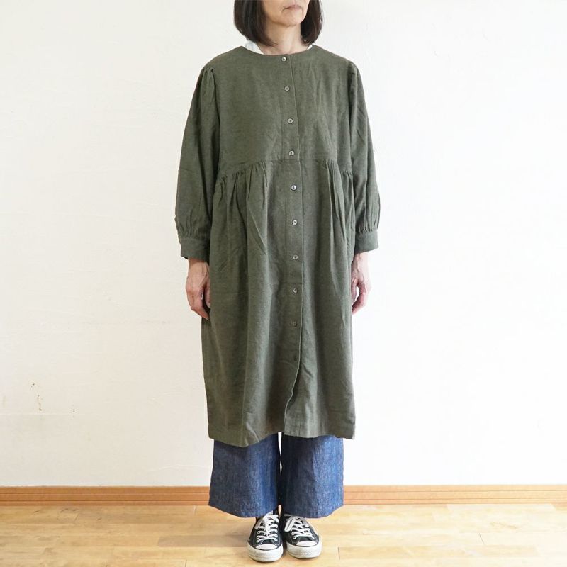 Branch m‘.,ブランチエム,ナチュラル,30代,40代,50代,60代,コットン,ゆったり,blouse,ブラウス,綿ブラウス,綿ウール,コットンウール,ワンピース,ギャザーワンピース,羽織ワンピース,ライトアウター,カーディガン,起毛ワンピース