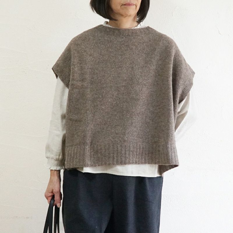 Branch m‘.,ブランチエム,ナチュラル,30代,40代,50代,60代,ウール,ゆったり,knit,ニット,ベスト,ニットベスト,ドロップベスト,SO,エスオー,