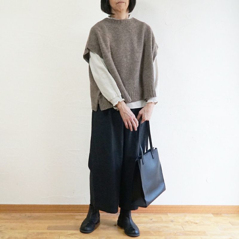 Branch m‘.,ブランチエム,ナチュラル,30代,40代,50代,60代,ウール,ゆったり,knit,ニット,ベスト,ニットベスト,ドロップベスト,SO,エスオー,