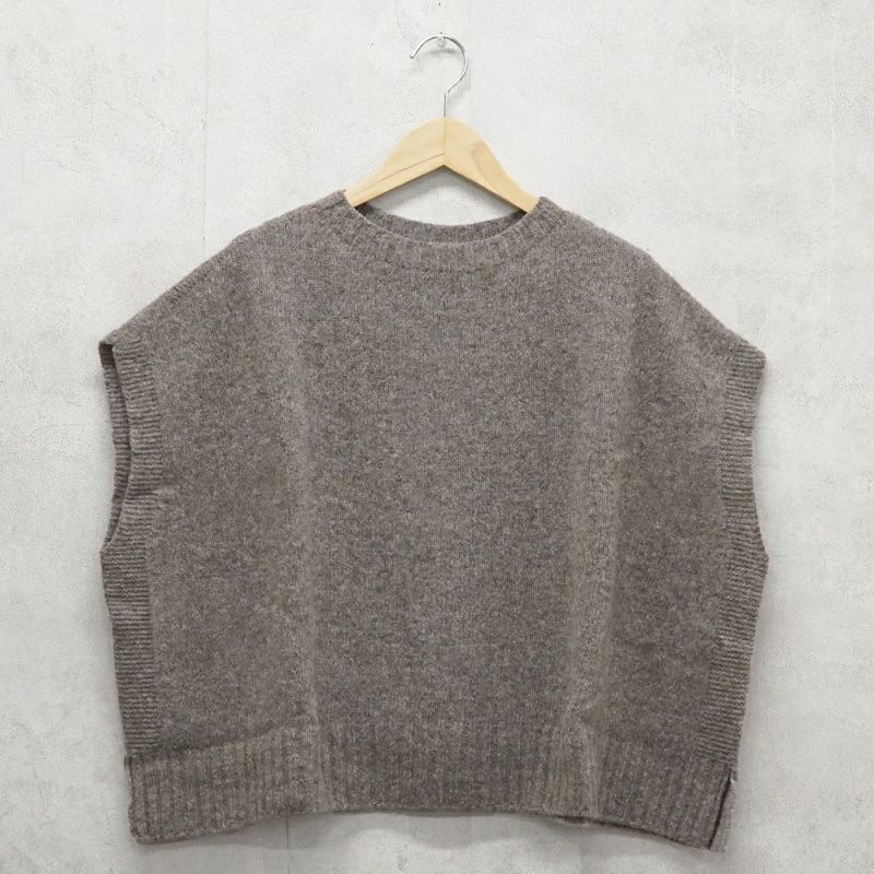 Branch m‘.,ブランチエム,ナチュラル,30代,40代,50代,60代,ウール,ゆったり,knit,ニット,ベスト,ニットベスト,ドロップベスト,SO,エスオー,