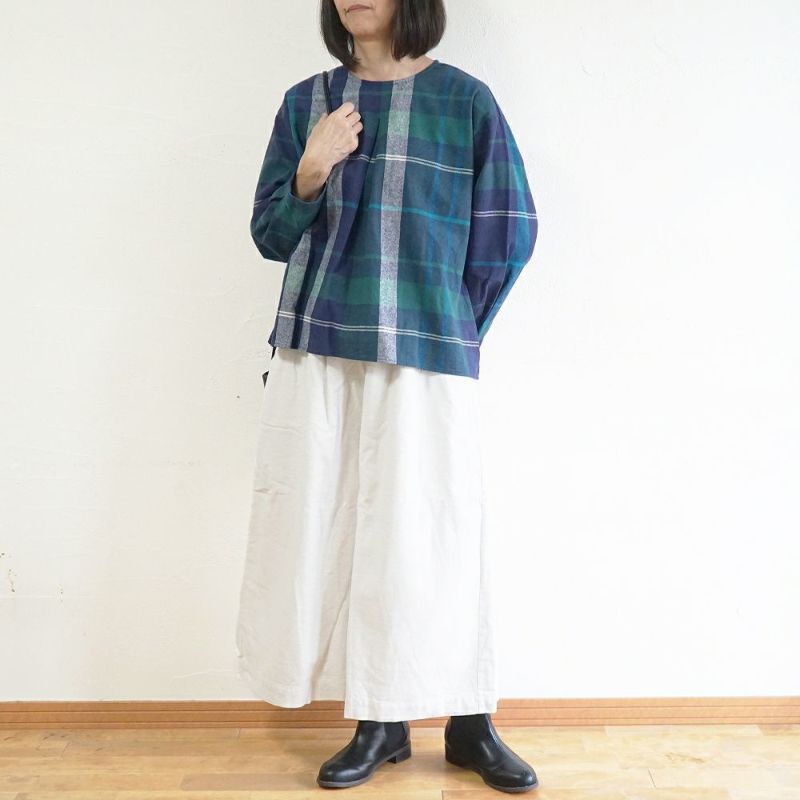 Branch m‘.,ブランチエム,ナチュラル,30代,40代,50代,60代,コットン,ゆったり,綿,チェック,チェック柄,チェックブラウス,プルオーバー,プルオーバーブラウス,タックブラウス