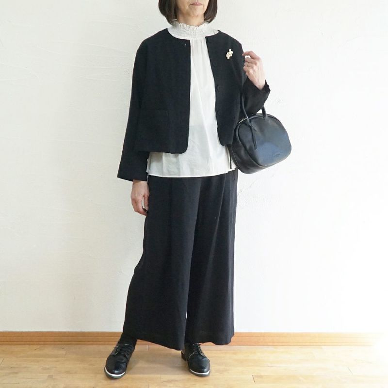 Branch m‘.,ブランチエム,ナチュラル,30代,40代,50代,60代,コットン,ゆったり,コットン,コットンブラウス,綿ブラウス,フリル,フリルブラウス,シャーリング,シャーリングブラウス,フォーマル,オケージョン,セットアップ