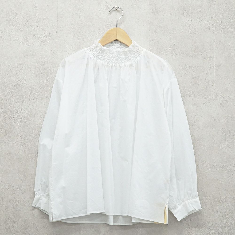 Branch m‘.,ブランチエム,ナチュラル,30代,40代,50代,60代,コットン,ゆったり,コットン,コットンブラウス,綿ブラウス,フリル,フリルブラウス,シャーリング,シャーリングブラウス,フォーマル,オケージョン,セットアップ