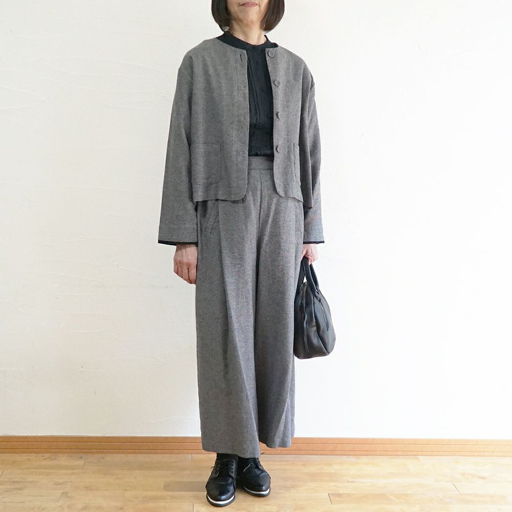 Branch m‘.,ブランチエム,ナチュラル,30代,40代,50代,60代,コットン,ゆったり,コットン,コットンブラウス,綿ブラウス,タックブラウス,ピンタックブラウス,ピンタック,フォーマル,オケージョン,セットアップ