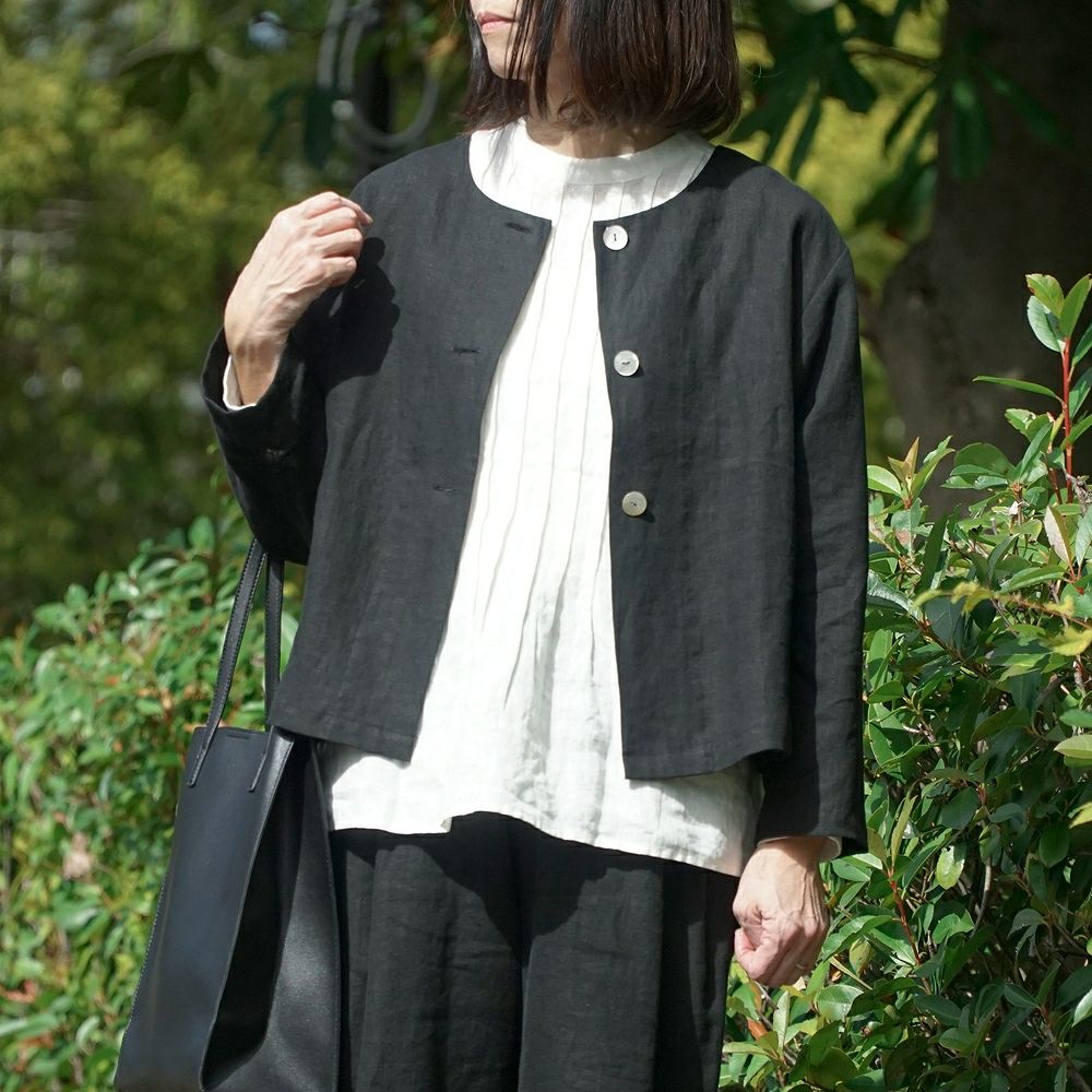Branch m‘.,ブランチエム,ナチュラル,30代,40代,50代,60代,リネン,ゆったり,ジャケット,リネンジャケット,クルーネックジャケット,ノーカラージャケット,ショート丈,ショートジャケット,フォーマル,オケージョン,セットアップ