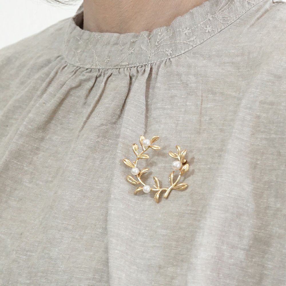 Branch m‘.,ブランチエム,ナチュラル,30代,40代,50代,60代,ブローチ,アクセサリー,パール,リース,リースブローチ,パールブローチ,オケージョンスタイル,オケージョン,セレモニー