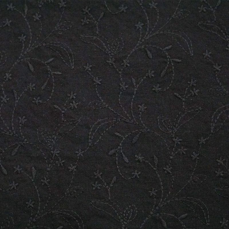 Branch m‘.,ブランチエム,ナチュラル,30代,40代,50代,60代,リネン,ゆったり,刺繍,刺繍ベスト,ベスト,2way,前後着用,2wayベスト