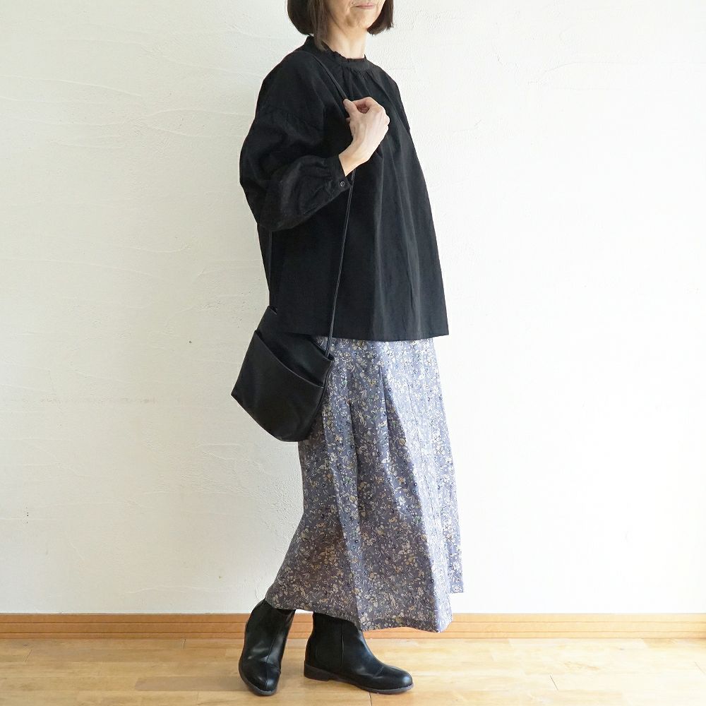 Branch m‘.,ブランチエム,ナチュラル,30代,40代,50代,60代,リネン,ゆったり,刺繍,刺繍ブラウス,blouse,ブラウス,プルオーバー,プルオーバーブラウス