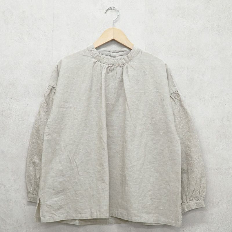 Branch m‘.,ブランチエム,ナチュラル,30代,40代,50代,60代,リネン,ゆったり,刺繍,刺繍ブラウス,blouse,ブラウス,プルオーバー,プルオーバーブラウス