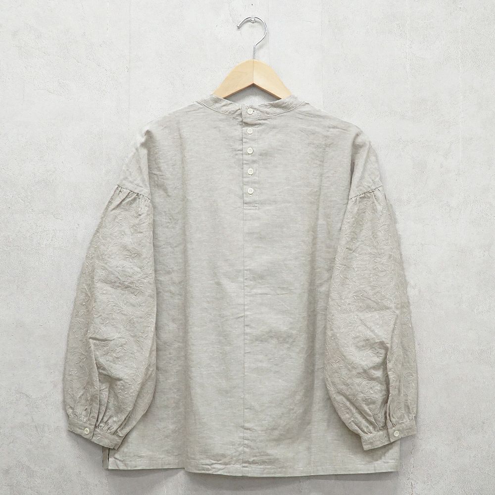 Branch m‘.,ブランチエム,ナチュラル,30代,40代,50代,60代,リネン,ゆったり,刺繍,刺繍ブラウス,blouse,ブラウス,プルオーバー,プルオーバーブラウス