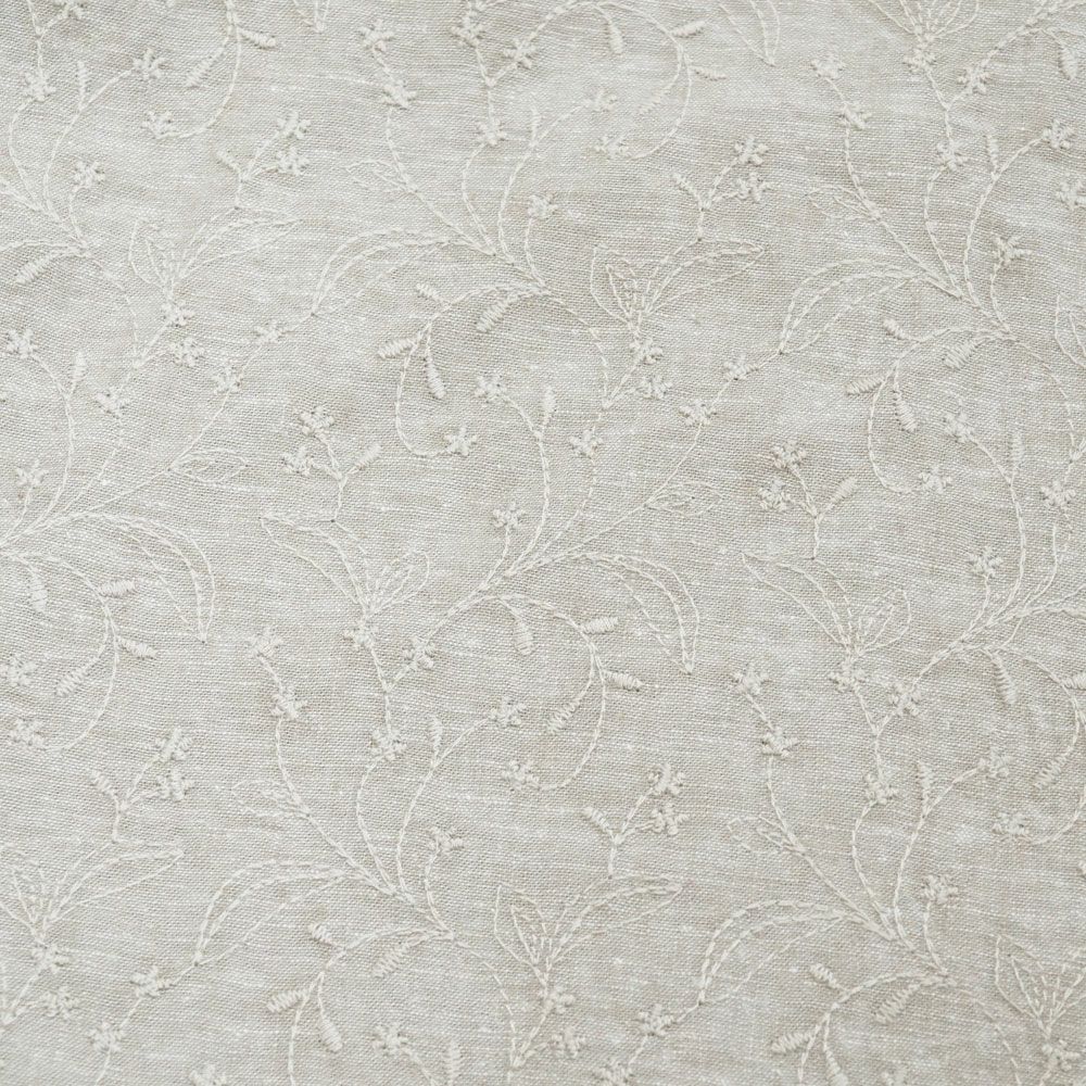 Branch m‘.,ブランチエム,ナチュラル,30代,40代,50代,60代,リネン,ゆったり,刺繍,刺繍ブラウス,blouse,ブラウス,プルオーバー,プルオーバーブラウス