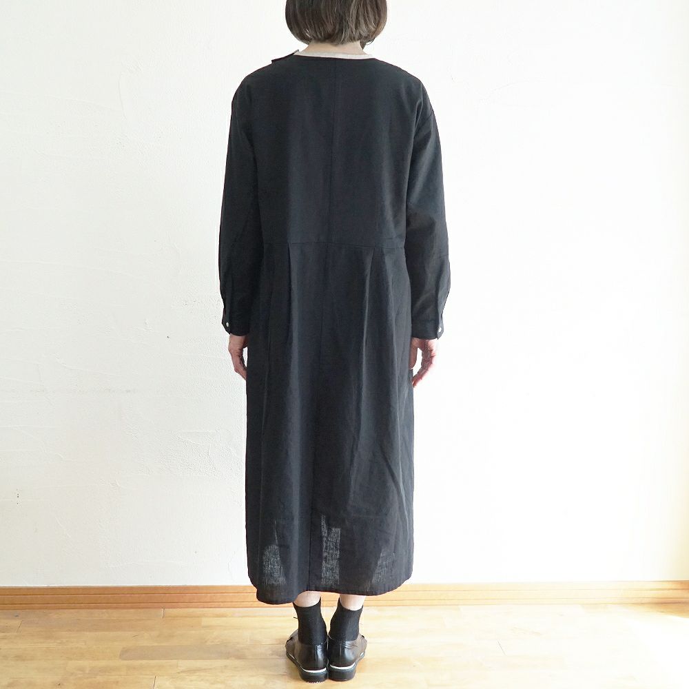 Branch m‘.,ブランチエム,ナチュラル,30代,40代,50代,60代,リネン,ゆったり,刺繍,刺繍ワンピース,ワンピース,タックワンピース,