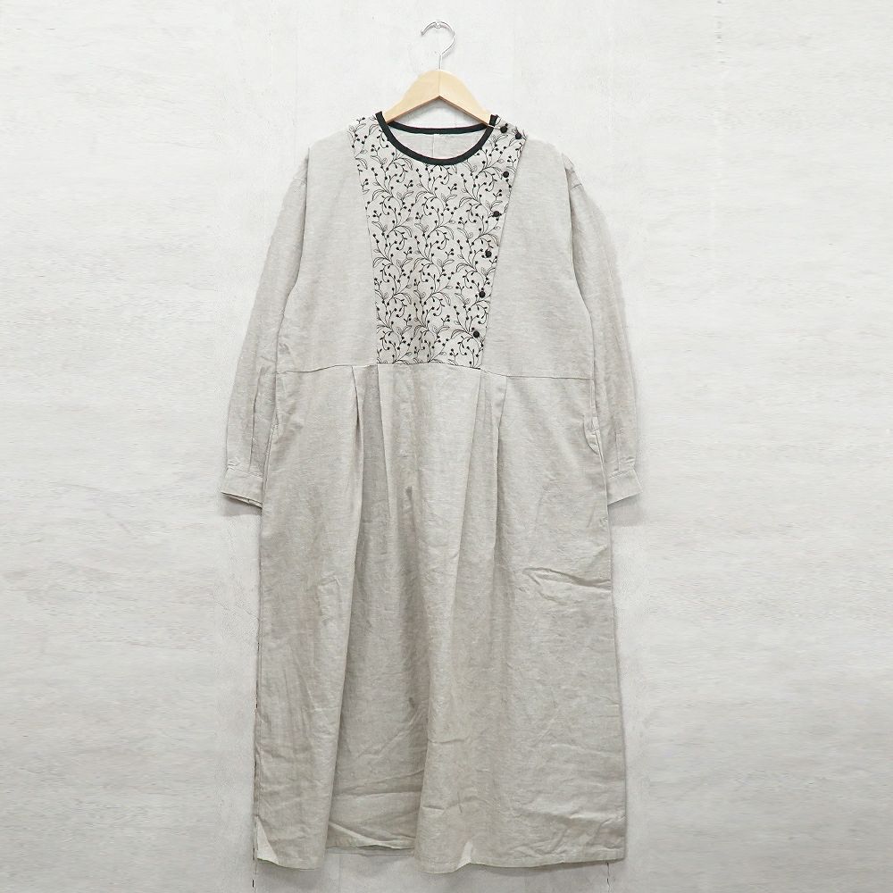 Branch m‘.,ブランチエム,ナチュラル,30代,40代,50代,60代,リネン,ゆったり,刺繍,刺繍ワンピース,ワンピース,タックワンピース,