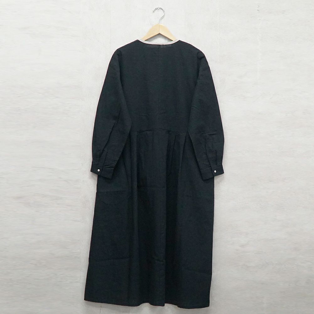 Branch m‘.,ブランチエム,ナチュラル,30代,40代,50代,60代,リネン,ゆったり,刺繍,刺繍ワンピース,ワンピース,タックワンピース,